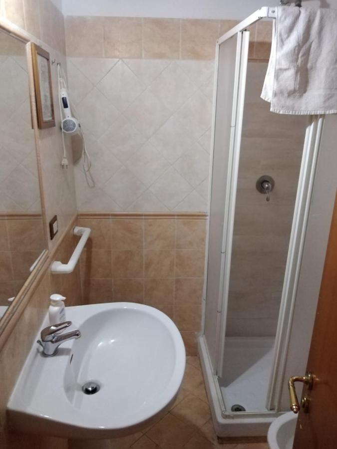 Vatican Low Cost Apartamento Roma Exterior foto
